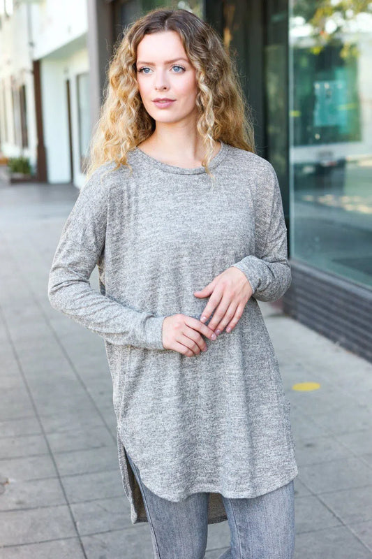 Effortless Comfort: Two-Tone Tunic Pullover in Grey-Evelyns Fashion