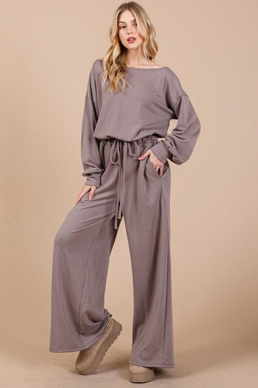 Effortless Elegance: Ces Femme Boat Neck Long Sleeve Jumpsuit-Evelyns Fashion