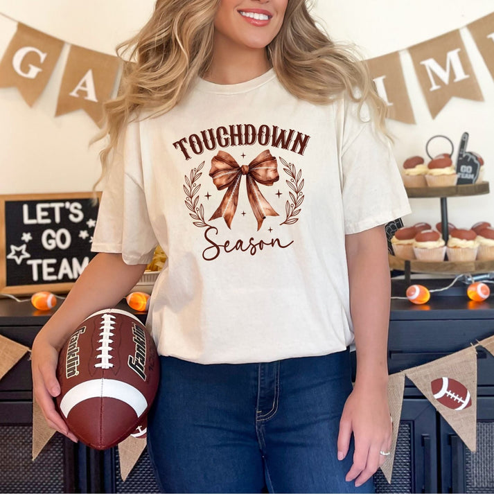 Touchdown Season Graphic Tee-Evelyns Fashion