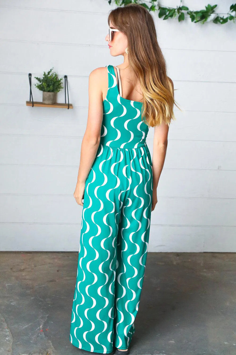 Kelly Green Wave Jumpsuit – Bold & Stylish Statement Piece, [Evelyns Fashion]