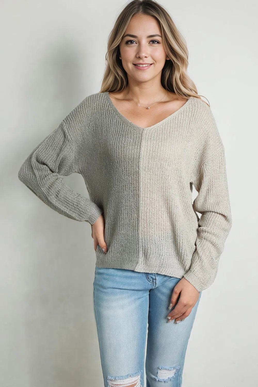 Stylish Contrast V-Neck Pullover – Chic & Comfortable Knitwear, [Evelyns Fashion]