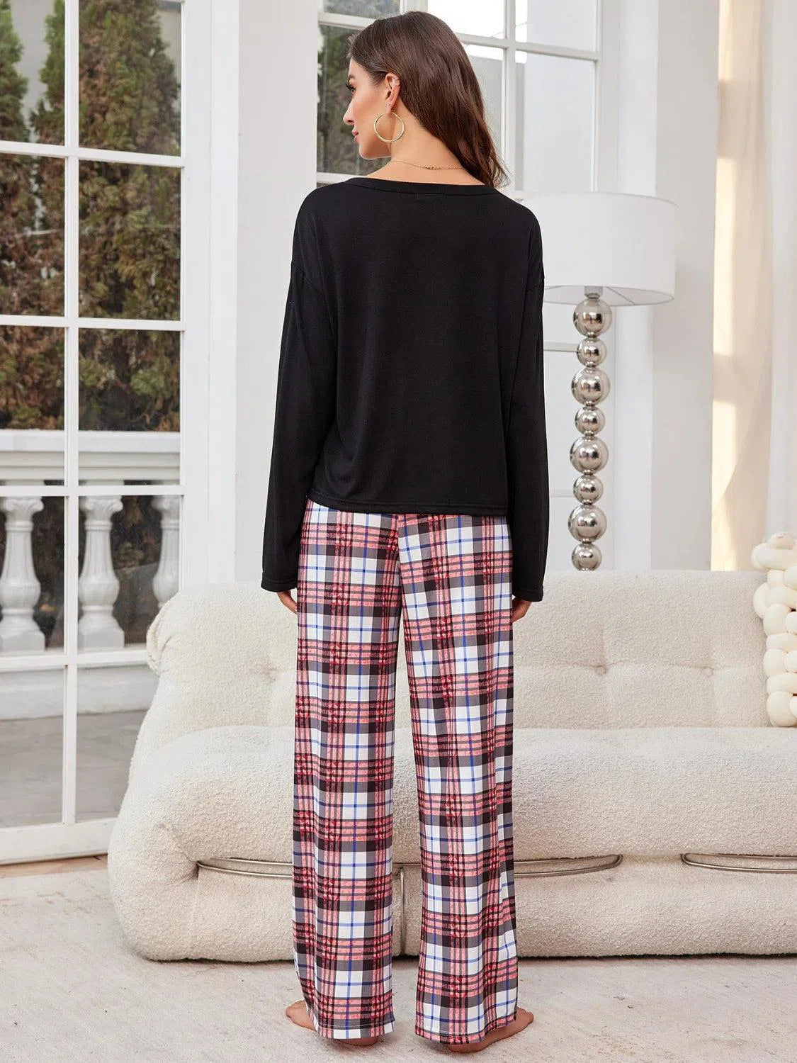 Round Neck Long Sleeve Lounge Set – Cozy & Stylish Plaid Pajamas, [Evelyns Fashion]