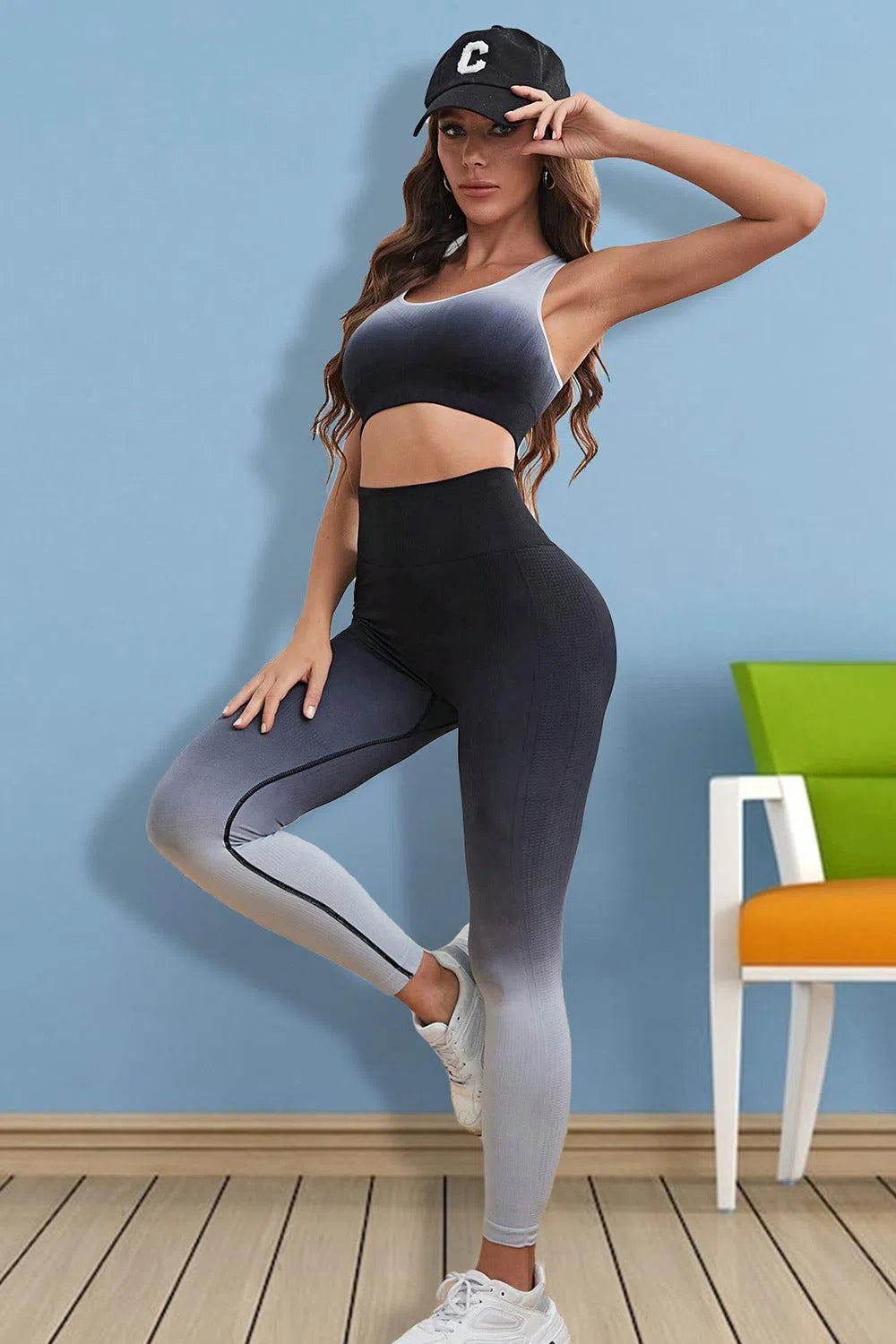 Gradient Sports Tank and Leggings – Stylish Activewear Set, [Evelyns Fashion]