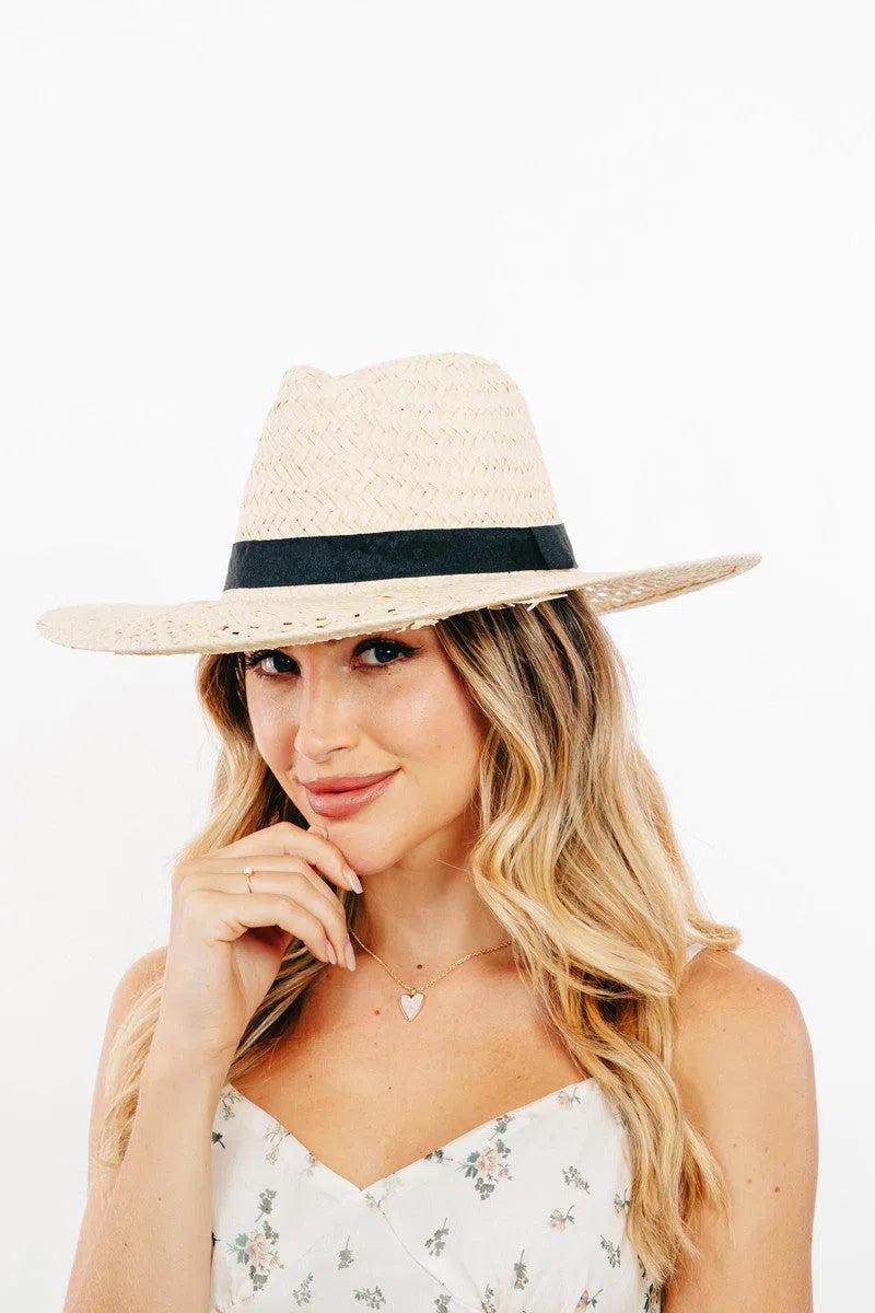 Straw Sun Hat – Timeless Elegance for Sunny Days, [Evelyns Fashion]