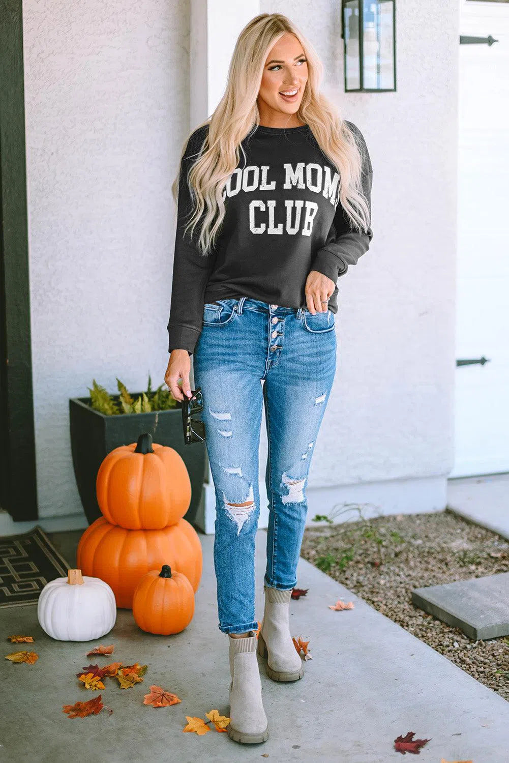 COOL MOM CLUB Sweatshirt – Fun & Cozy Style for Moms, [Evelyns Fashion]